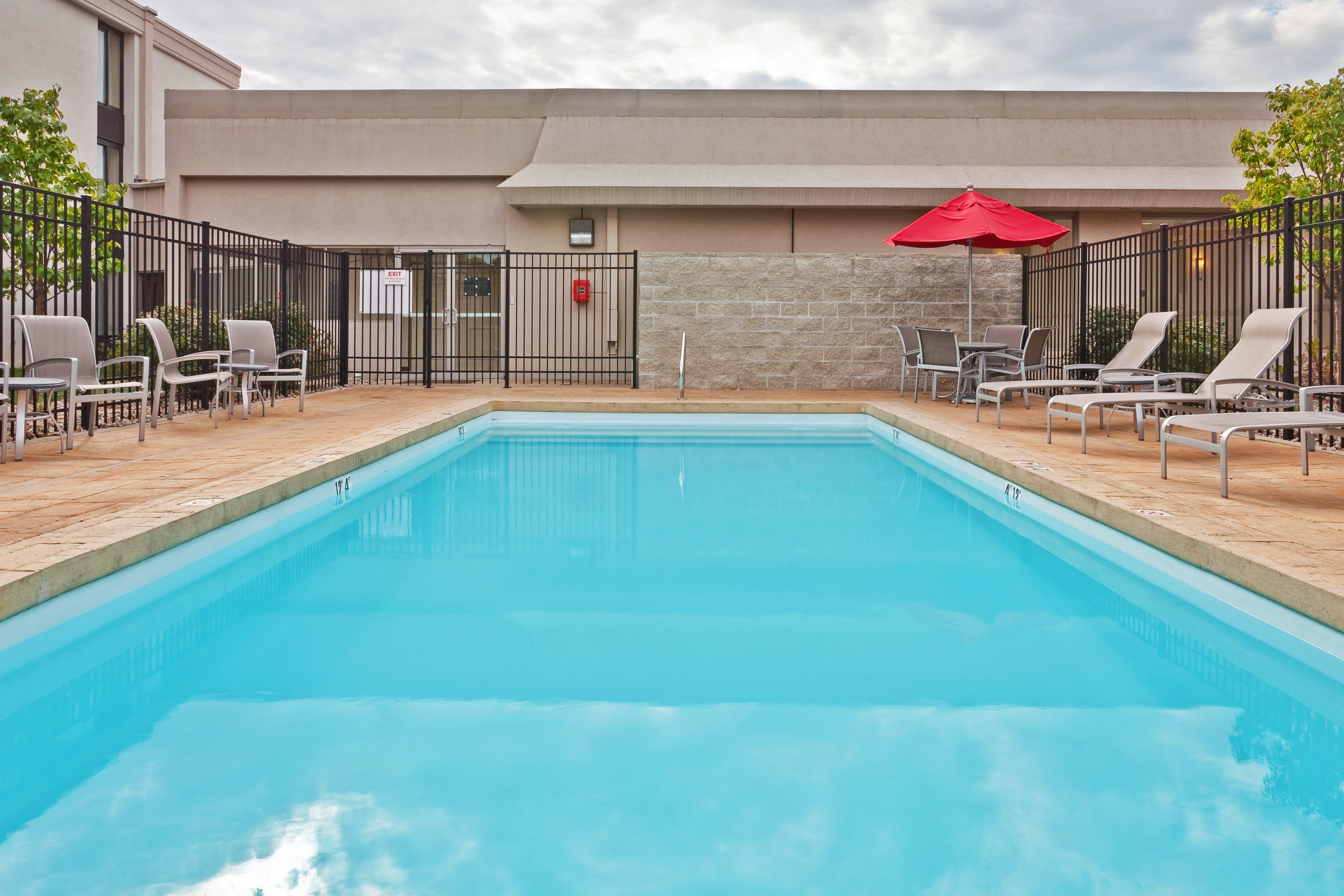 Holiday Inn Bloomington-University Area By Ihg מראה חיצוני תמונה