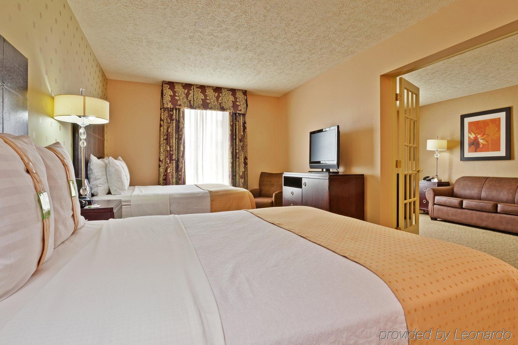 Holiday Inn Bloomington-University Area By Ihg חדר תמונה