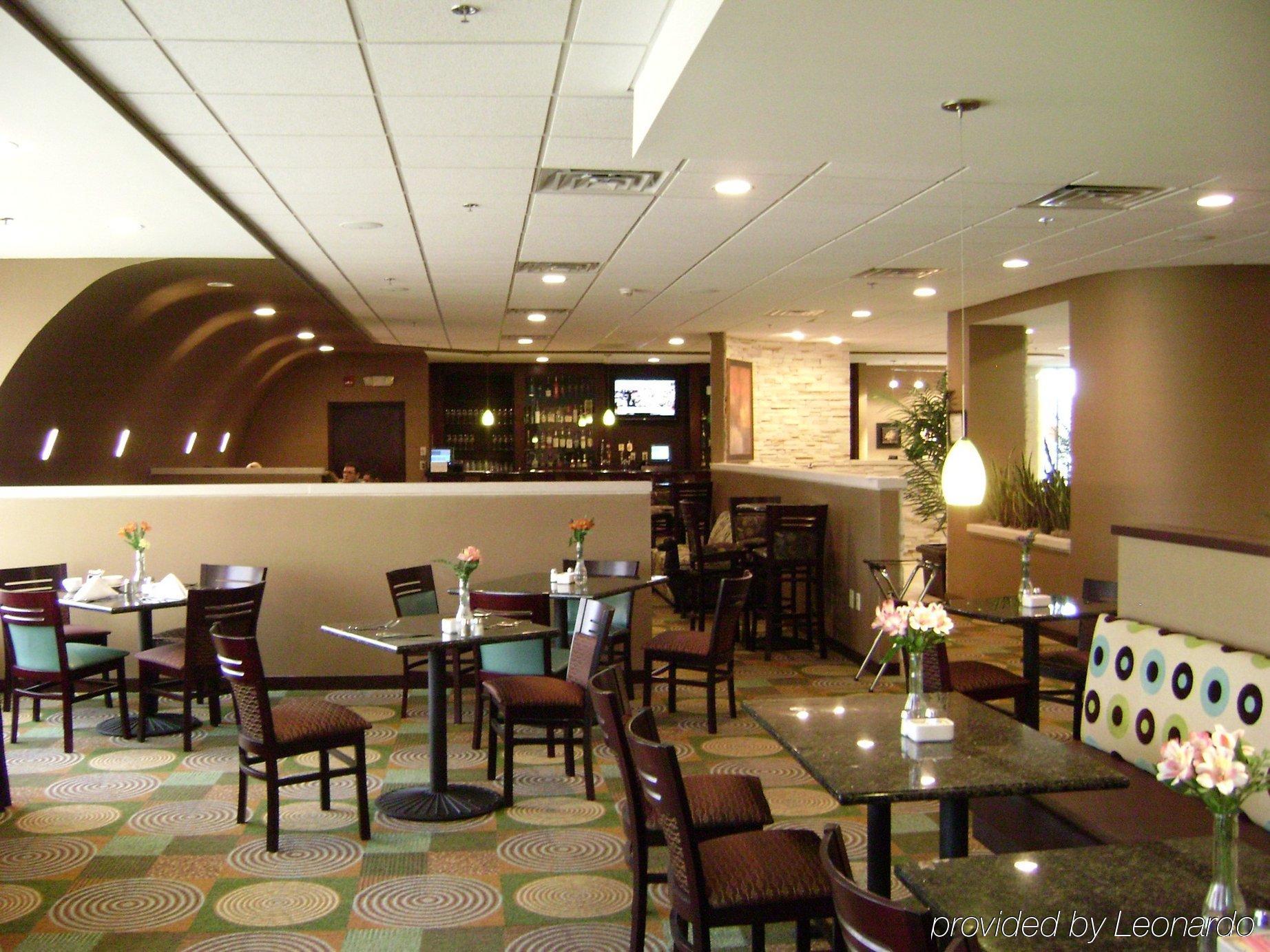 Holiday Inn Bloomington-University Area By Ihg מראה חיצוני תמונה