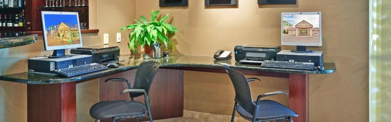 Holiday Inn Bloomington-University Area By Ihg מראה חיצוני תמונה