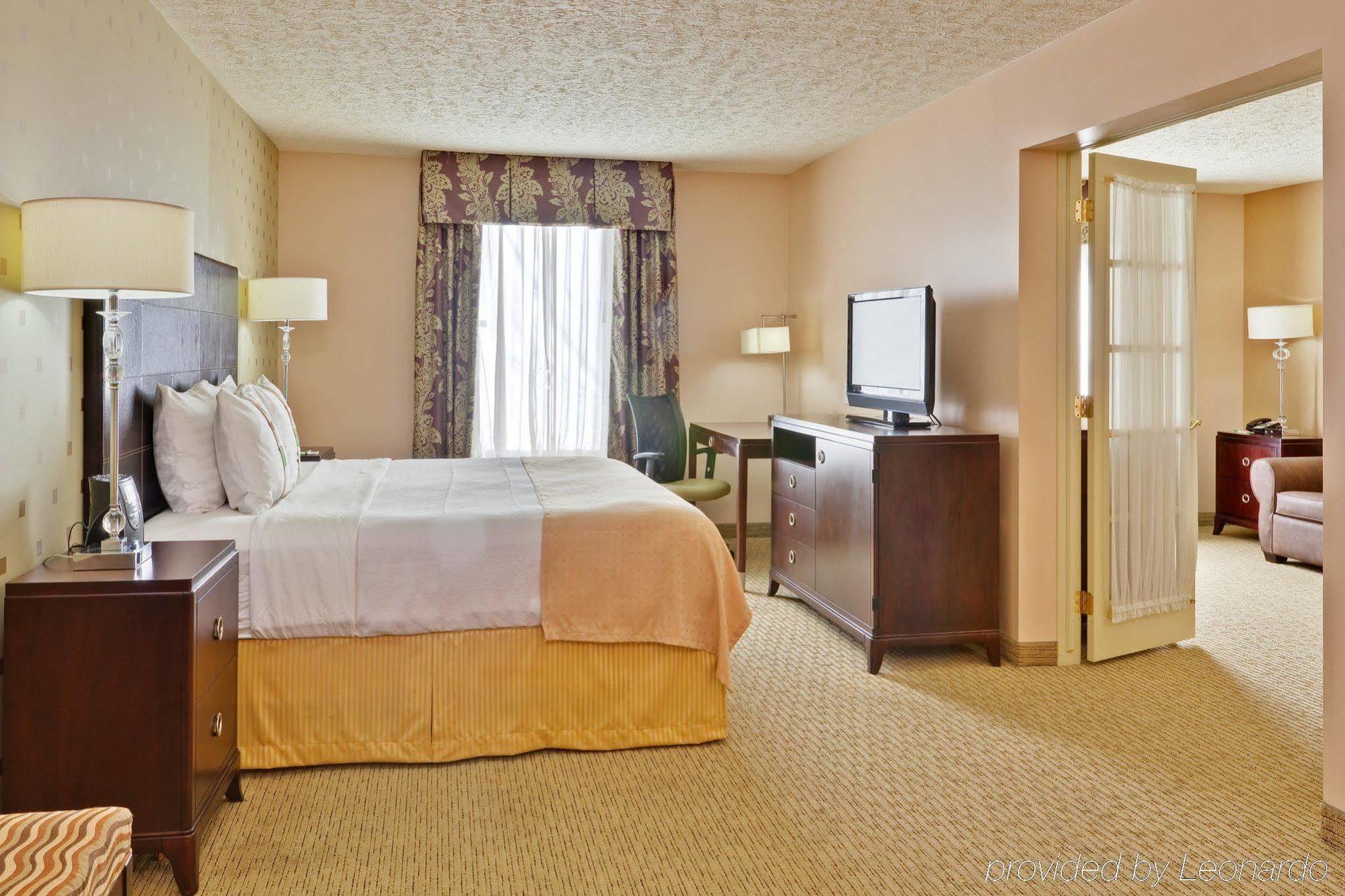 Holiday Inn Bloomington-University Area By Ihg חדר תמונה